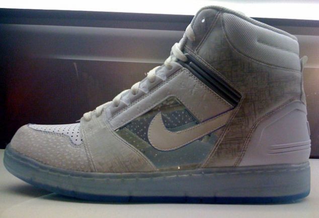 Nike Air Force 2, Wii makeup | SLAM