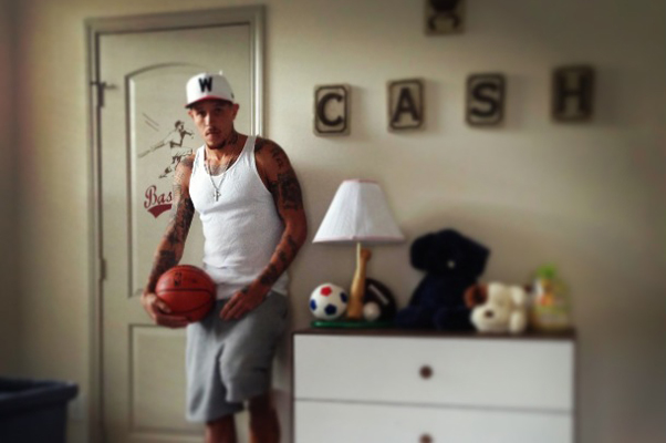 DELONTE WEST LANDS JOB WITH REHAB FACILITY! FORMER NBA GUARD'S JOURNEY to  RECOVERY! 