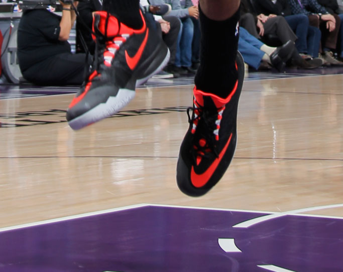 running in basketball shoes reddit