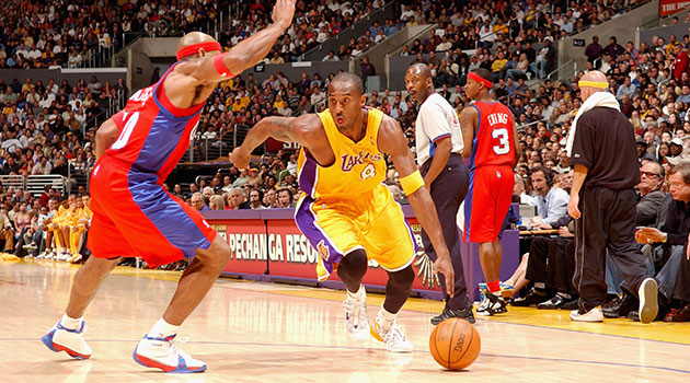 kobe_bryant_corey_maggette