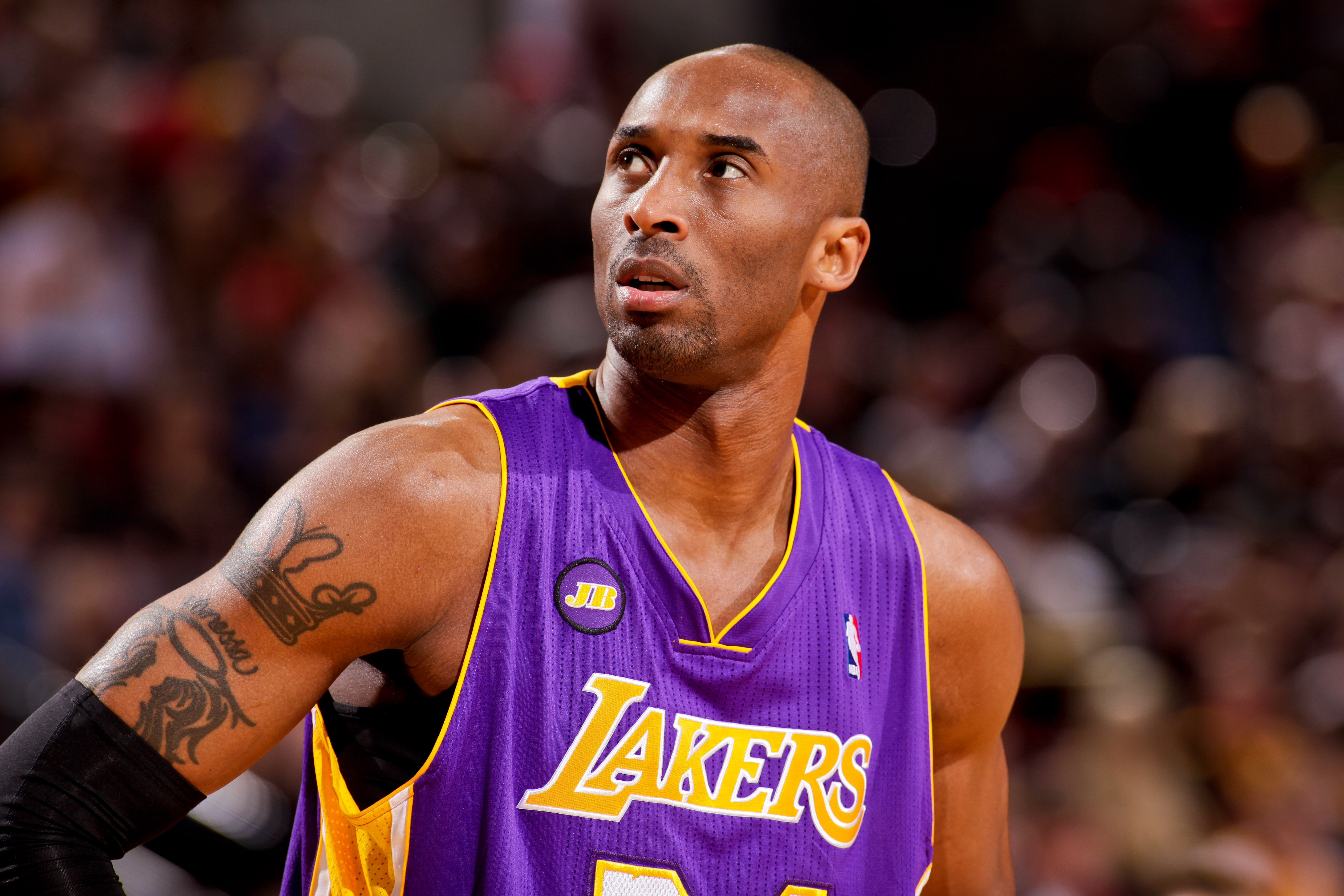 Kobe Bryant won't be a big factor in Lakers draft process, GM says