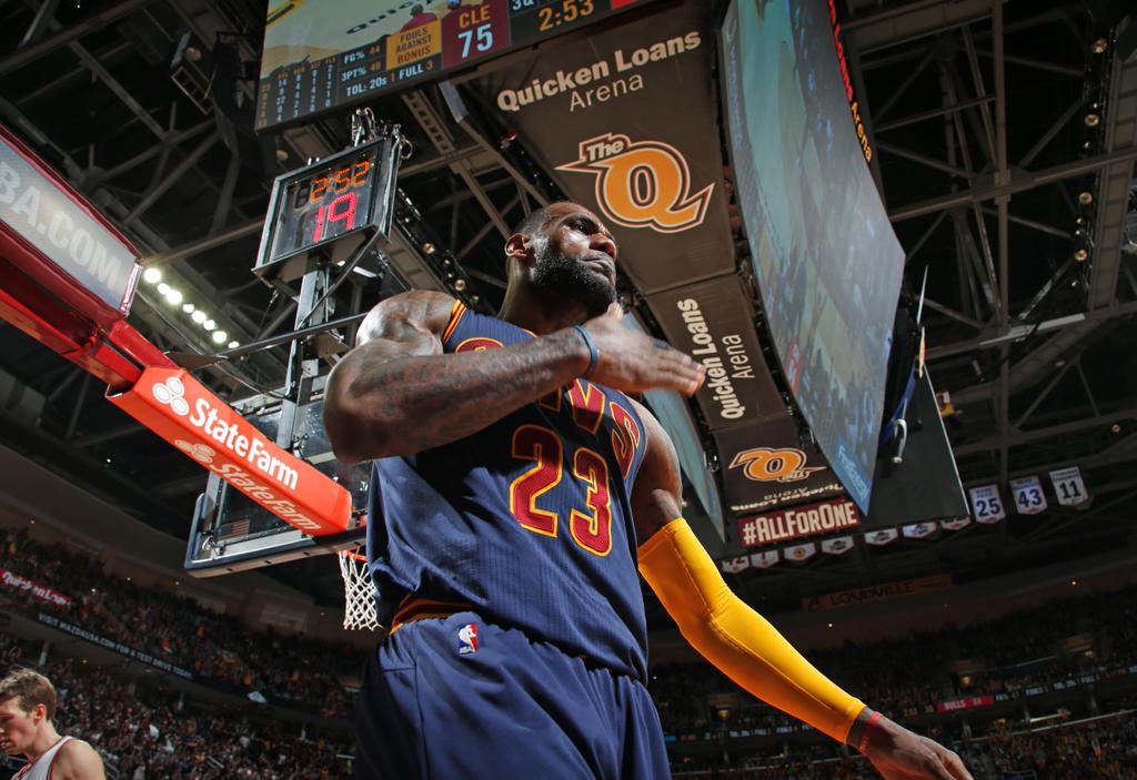 LeBron James With First Triple-Double Of The Season (VIDEO)