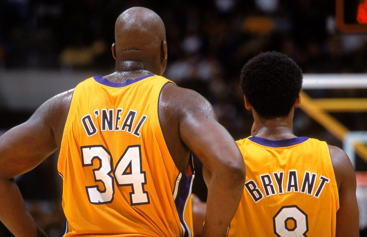 Shaq says Kobe Bryant should retire Lakers jersey with No. 8