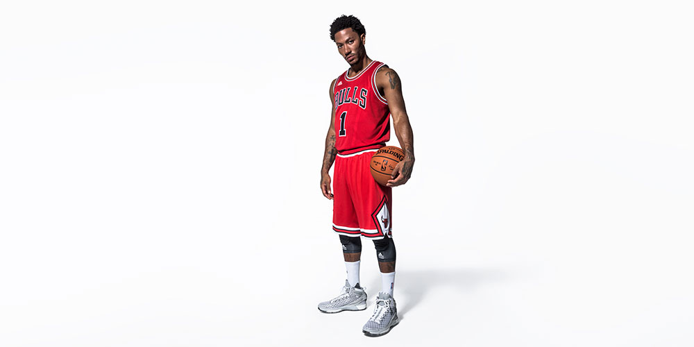 derrick rose home jersey