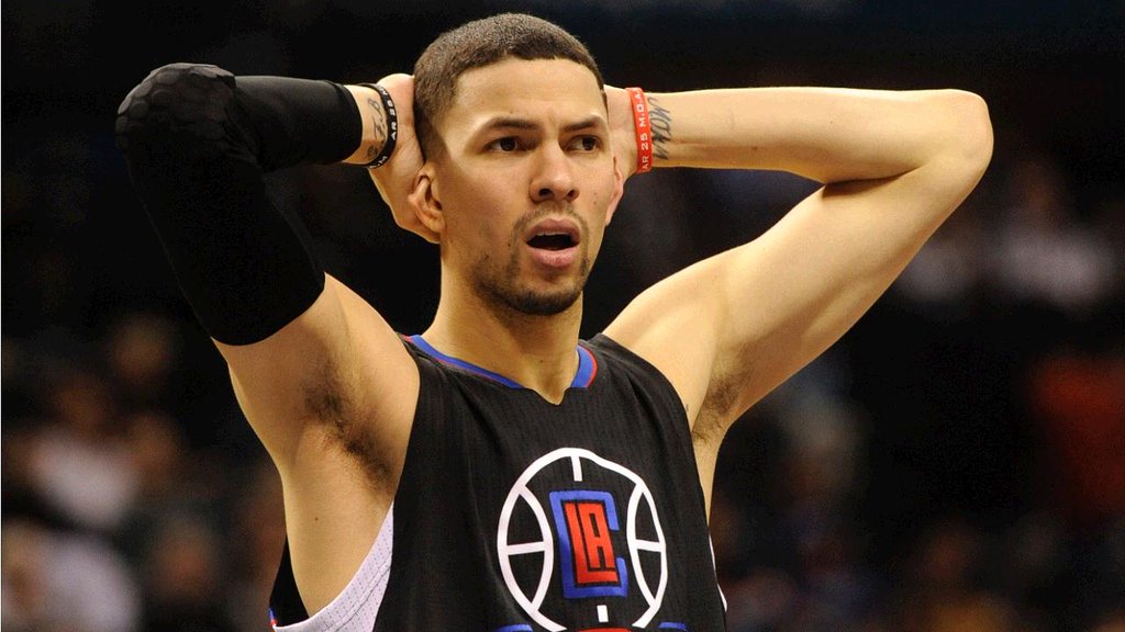 Austin Rivers Misses Dunk (VIDEO)