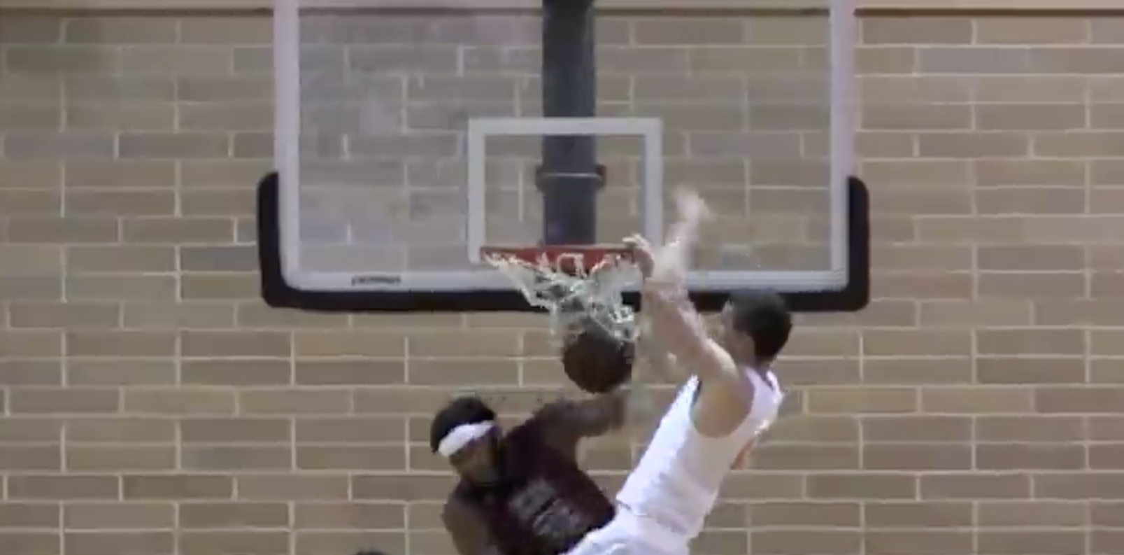 hyperdunk drew league