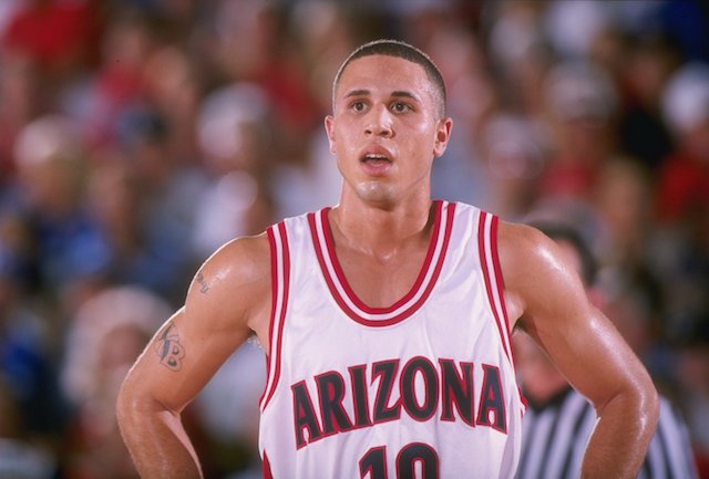 24 Nov 1997: Guard Mike Bibby of the Arizona Wildcats stands on the court during a game against the Boston College Eagles at the Maui Invitational at the Lahaina Civic Center in Maui, Hawaii. Arizona won the game 99-69. Mandatory Credit: Todd Warshaw /