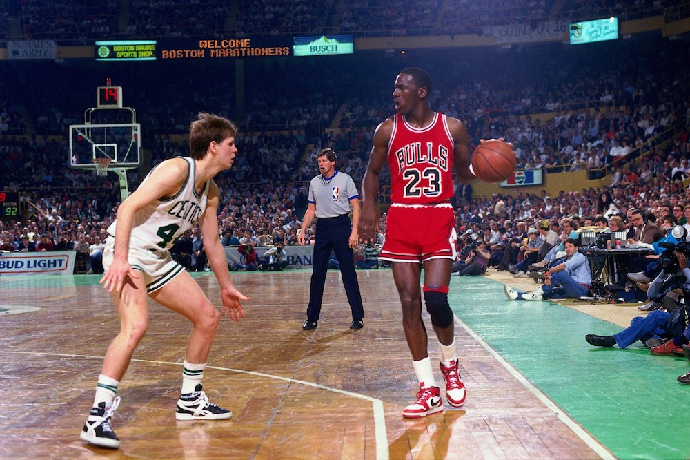 For Michael Jordan, it was about the way Jerry Krause said it: When the  Bulls legend began distrusting and detesting his GM ahead of his 63 points  vs Celtics in 1986 - The SportsRush