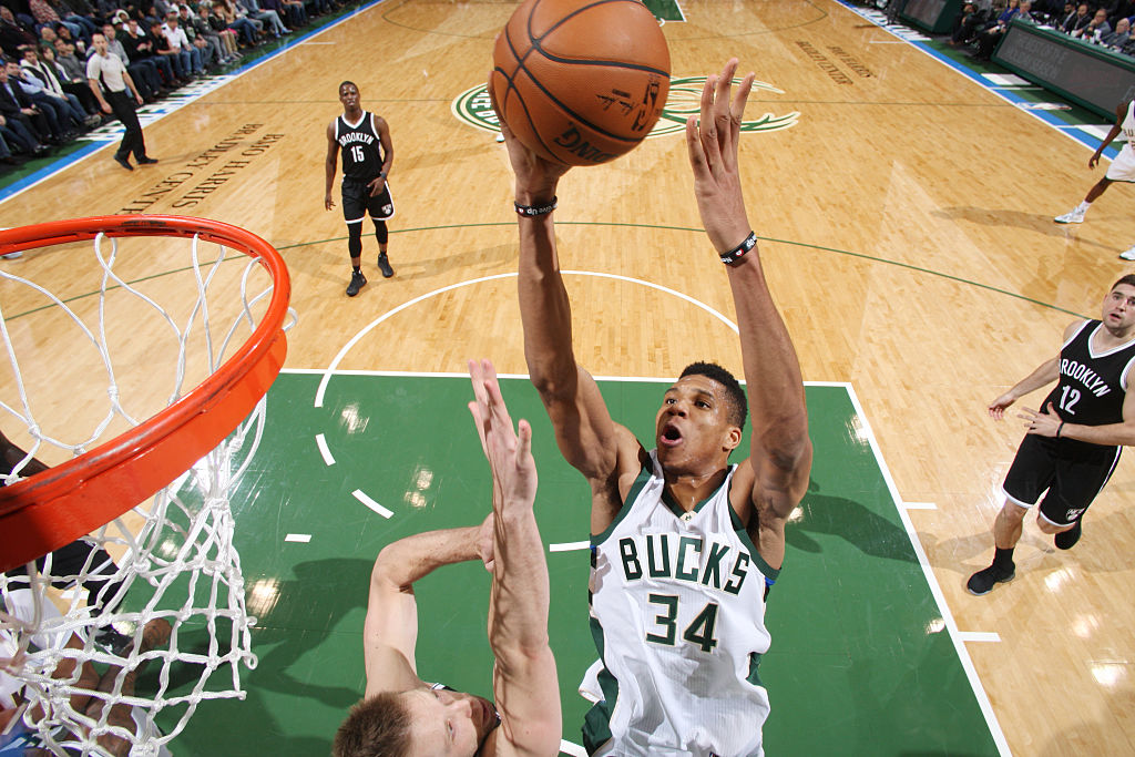 Giannis Antetokounmpo Double-Doubles, Blocks Five Shots In Win Over Nets