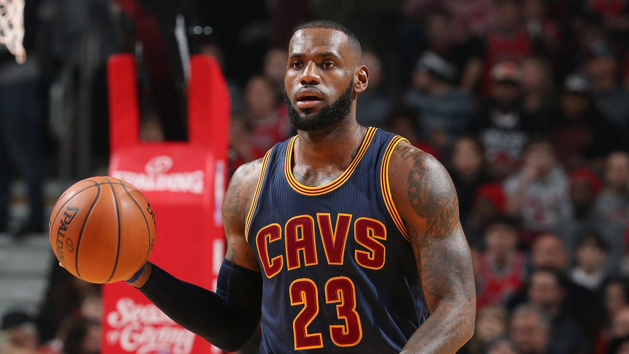 LeBron James: 'Honeymoon Stage Is Over' For Cavs After Third Straight Loss