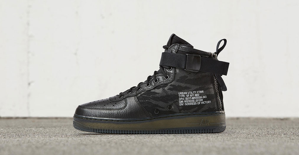 black and tan af1