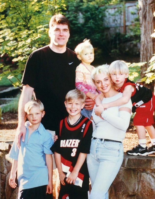 Domantas Sabonis's N.B.A. Stardom Is Fueled by Family Legacy - The New York  Times