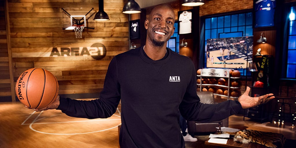 Kevin Garnett says farewell after 21 seasons in the NBA