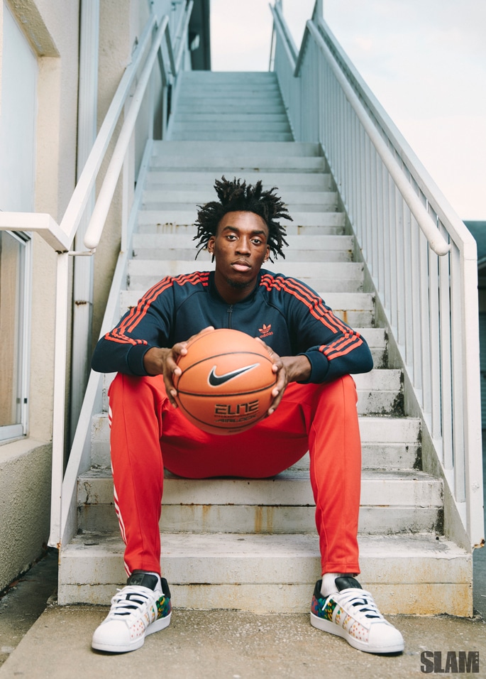 Nassir Little Looks To Continue Carolina's Championship Legacy
