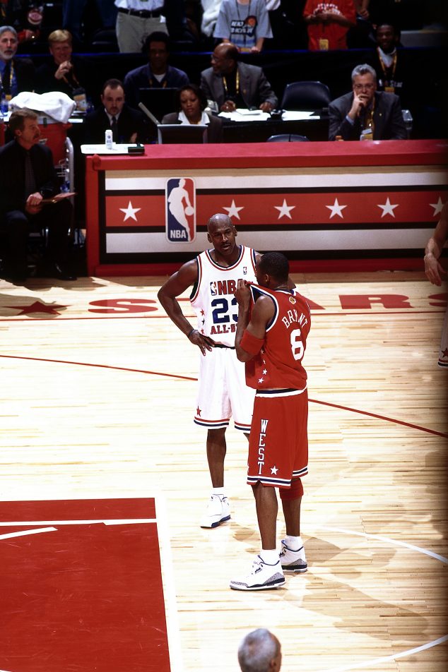 michael jordan wearing air jordan 3