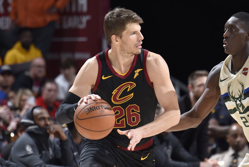 Kyle Korver excused from Cleveland Cavaliers following brother's death