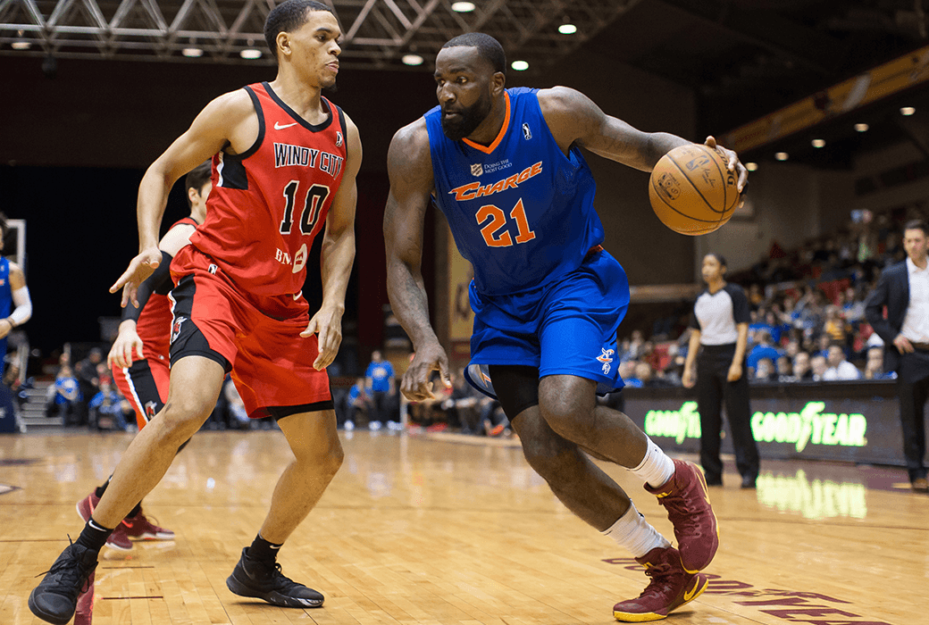 Should the Cleveland Cavaliers sign Kendrick Perkins?