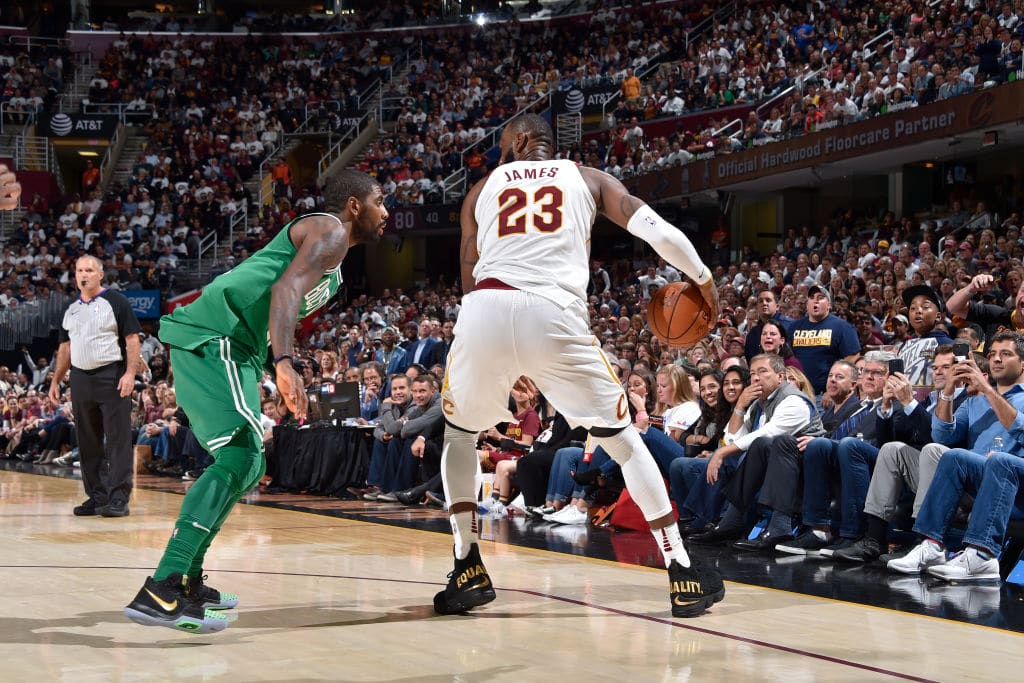 kyrie 4 on court