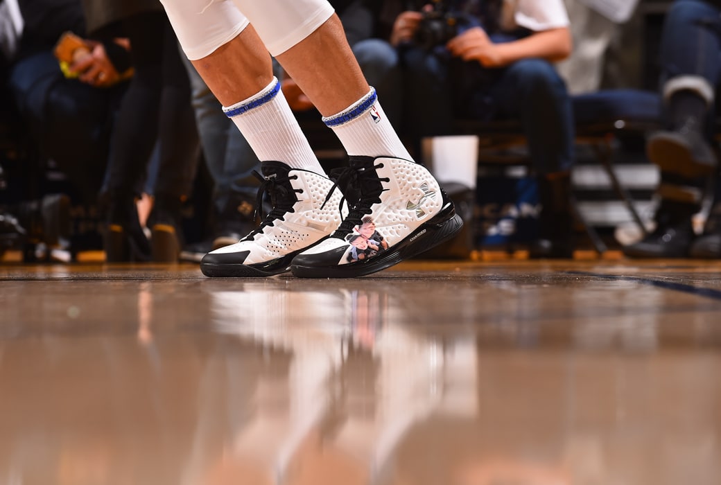 Curry all store star shoes 2019