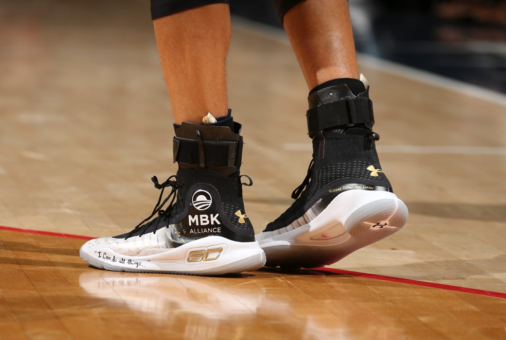 curry 4 on foot