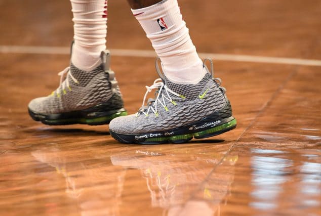 best lebron 15 colorways