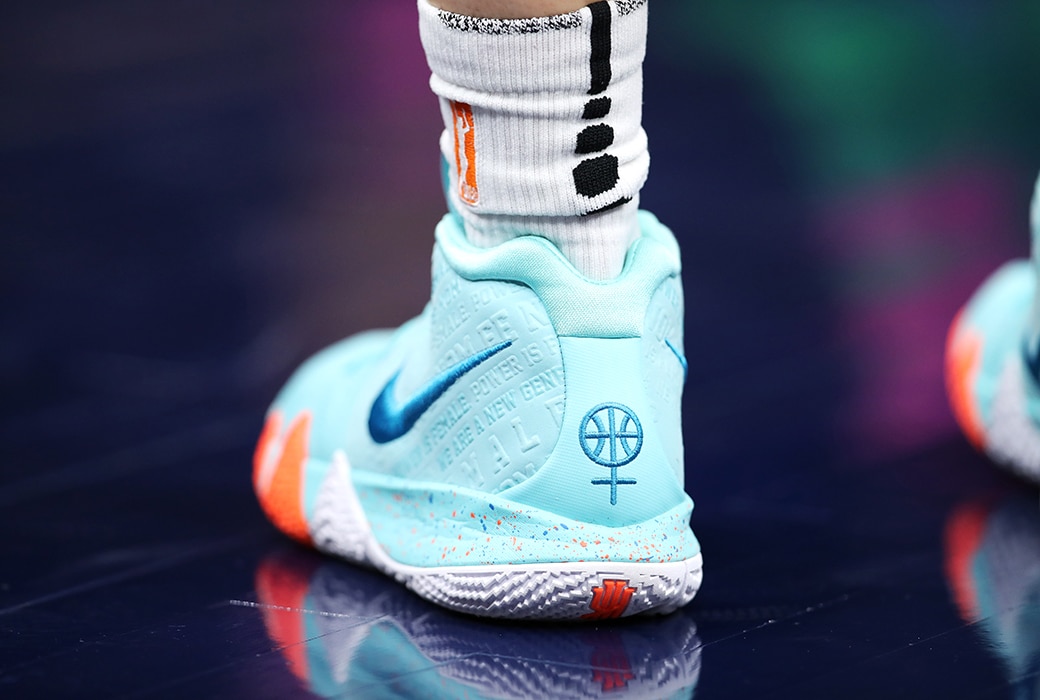 Kyrie 4 power cheap is female on feet