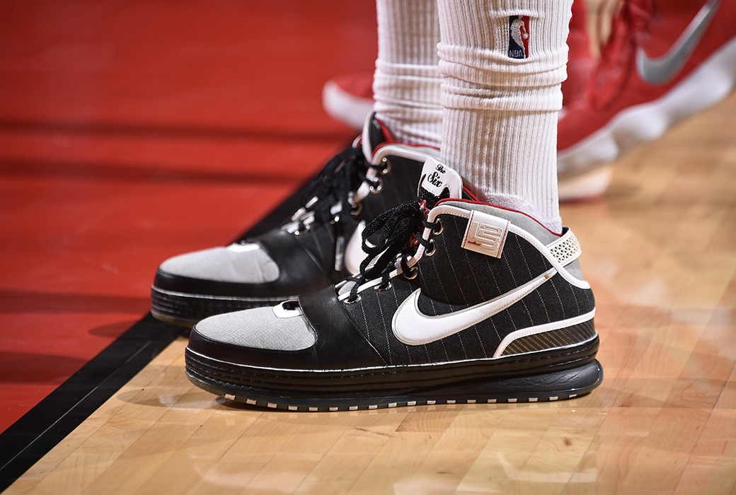 SoleWatch: PJ Tucker Wears Air Jordan 8 PE in Tribute to His Mentor