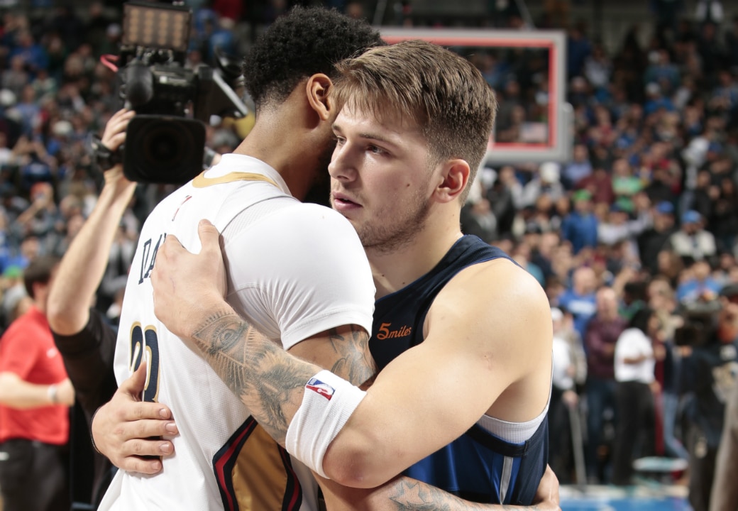 Anthony Davis and Luka Doncic Put on an Absolute SHOW in ...