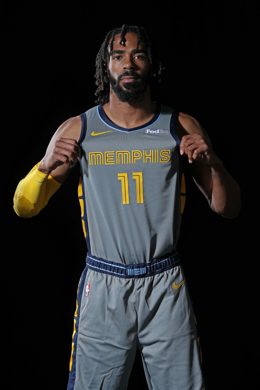 Are You Not Entertained? Mike Conley Is Back and Lighting up the NBA