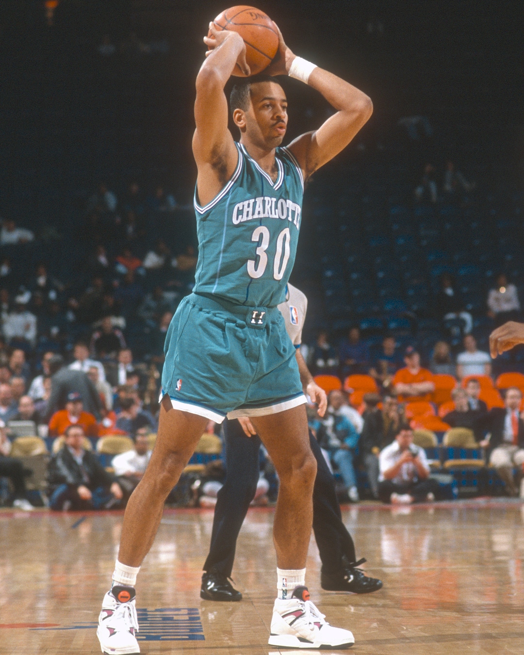 Hornets unveil new uniforms, which feature the vintage double pinstripes