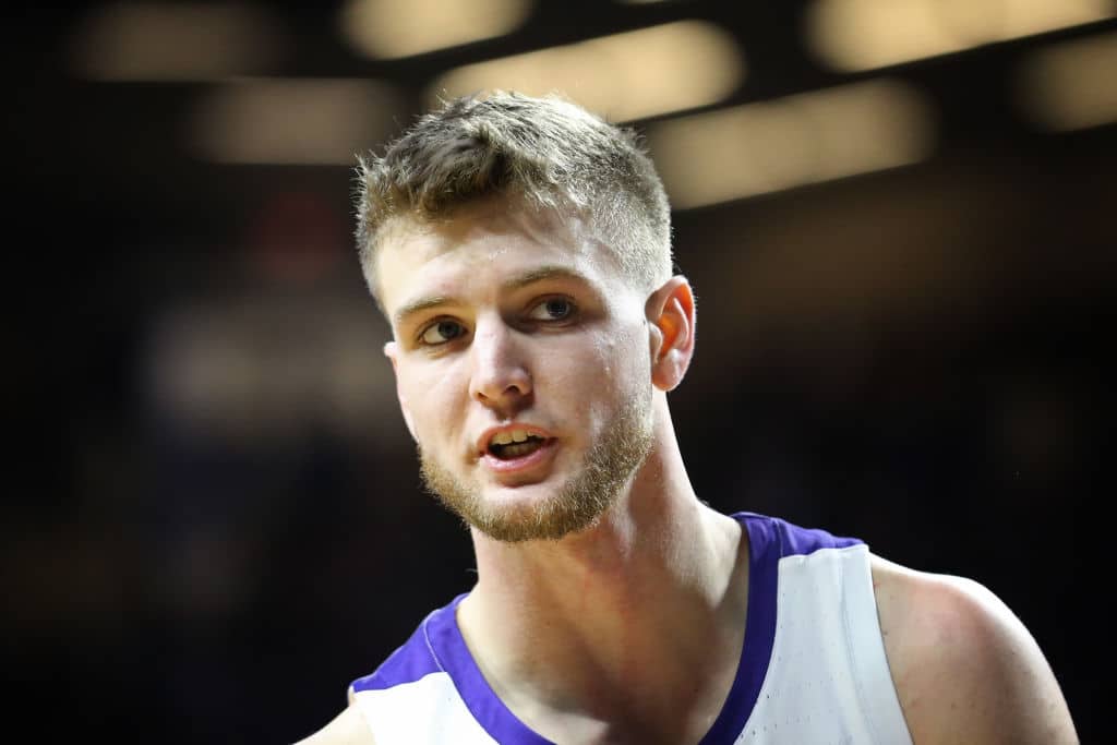 Cavaliers To Sign Kansas State Forward Dean Wade To TwoWay Contract