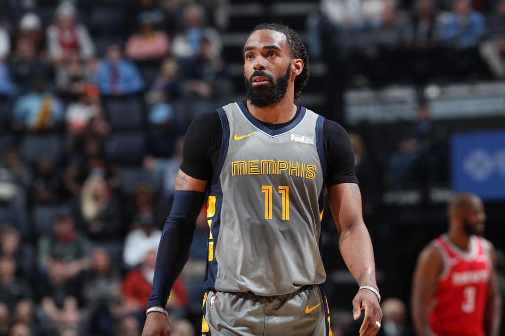 Jazz Frontrunners To Land Mike Conley In Potential Grizzlies Trade