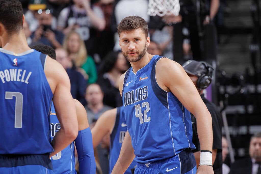 Maxi Kleber signs 4-year contract with Dallas