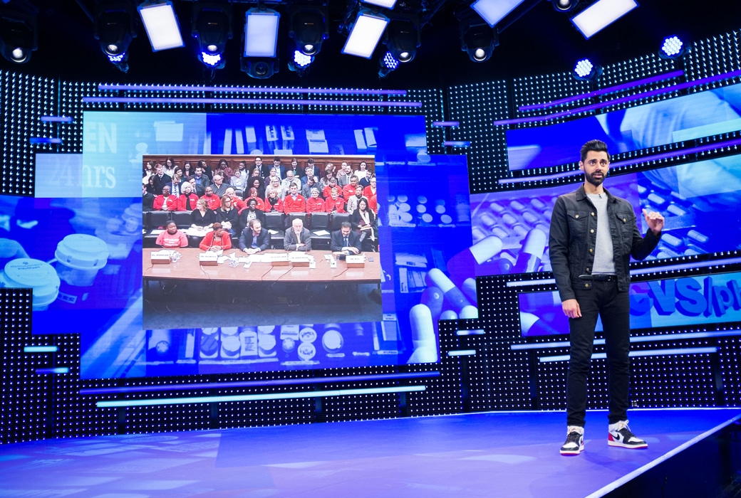 svag turnering Arrangement For the 'Heads: Hasan Minhaj Flexes a Fire Collection of Kicks on 'Patriot  Act'