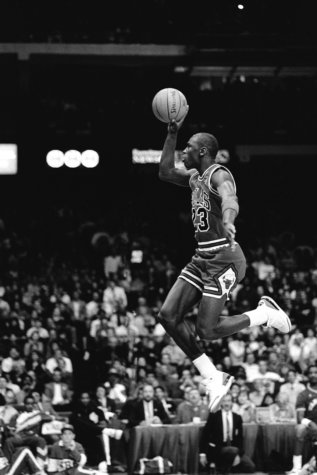 ALL OF THE LIGHTS: Remembering 1988 All-Star Weekend in Chicago