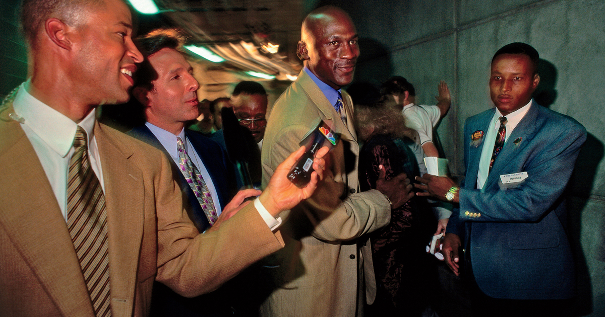 Michael Jordan changed the fashion game, one beret and gold hoop at a time  - ESPN