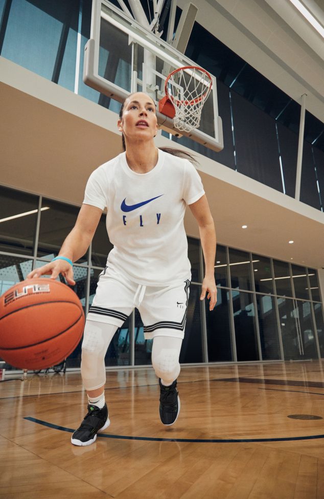 Nike Women's Swoosh Fly Basketball Apparel