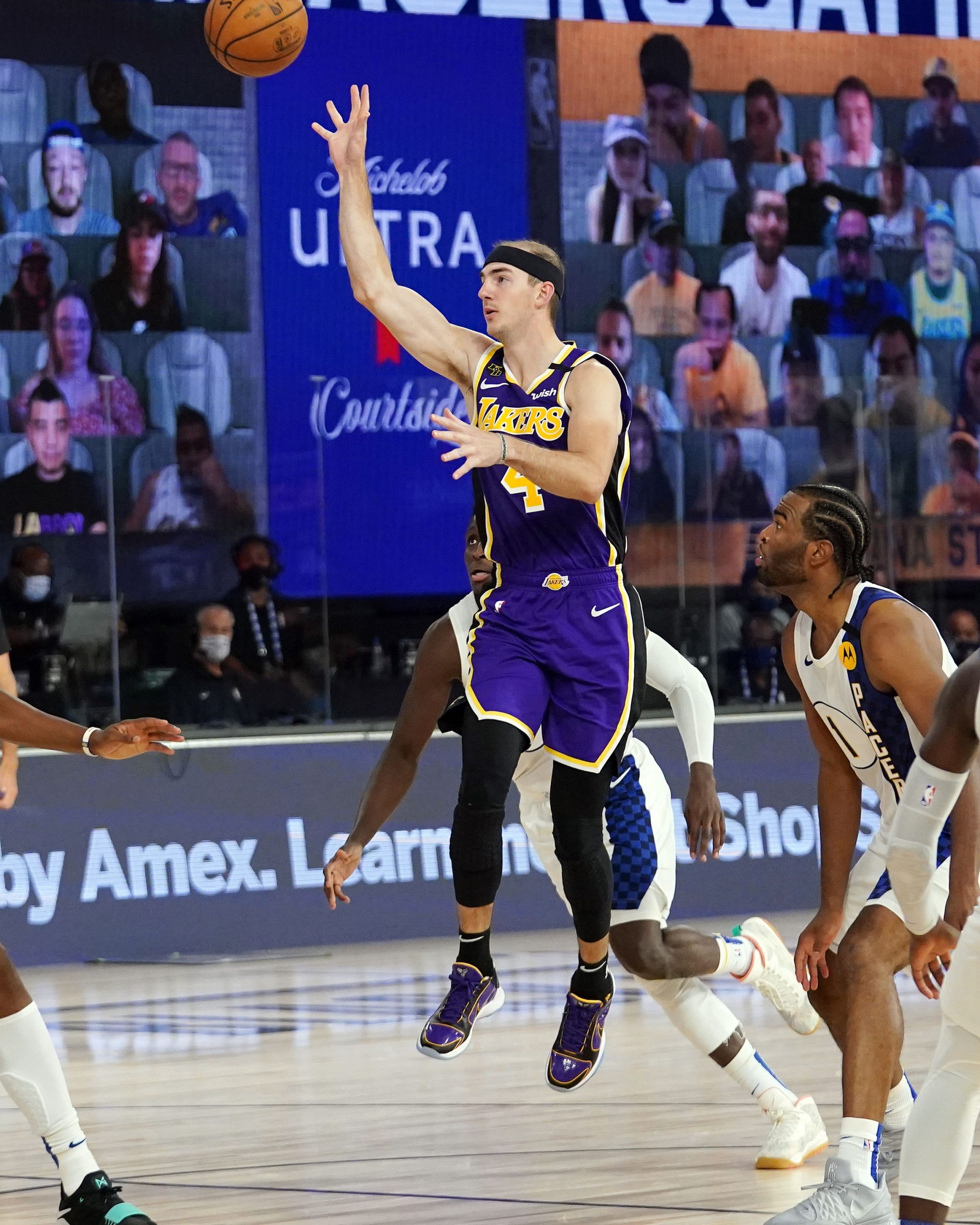 Alex Caruso is growing into leadership role for Lakers - Silver Screen and  Roll