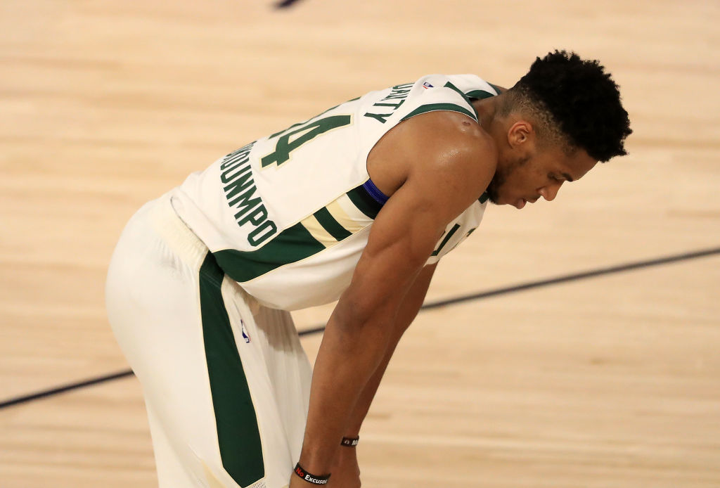 giannis twos