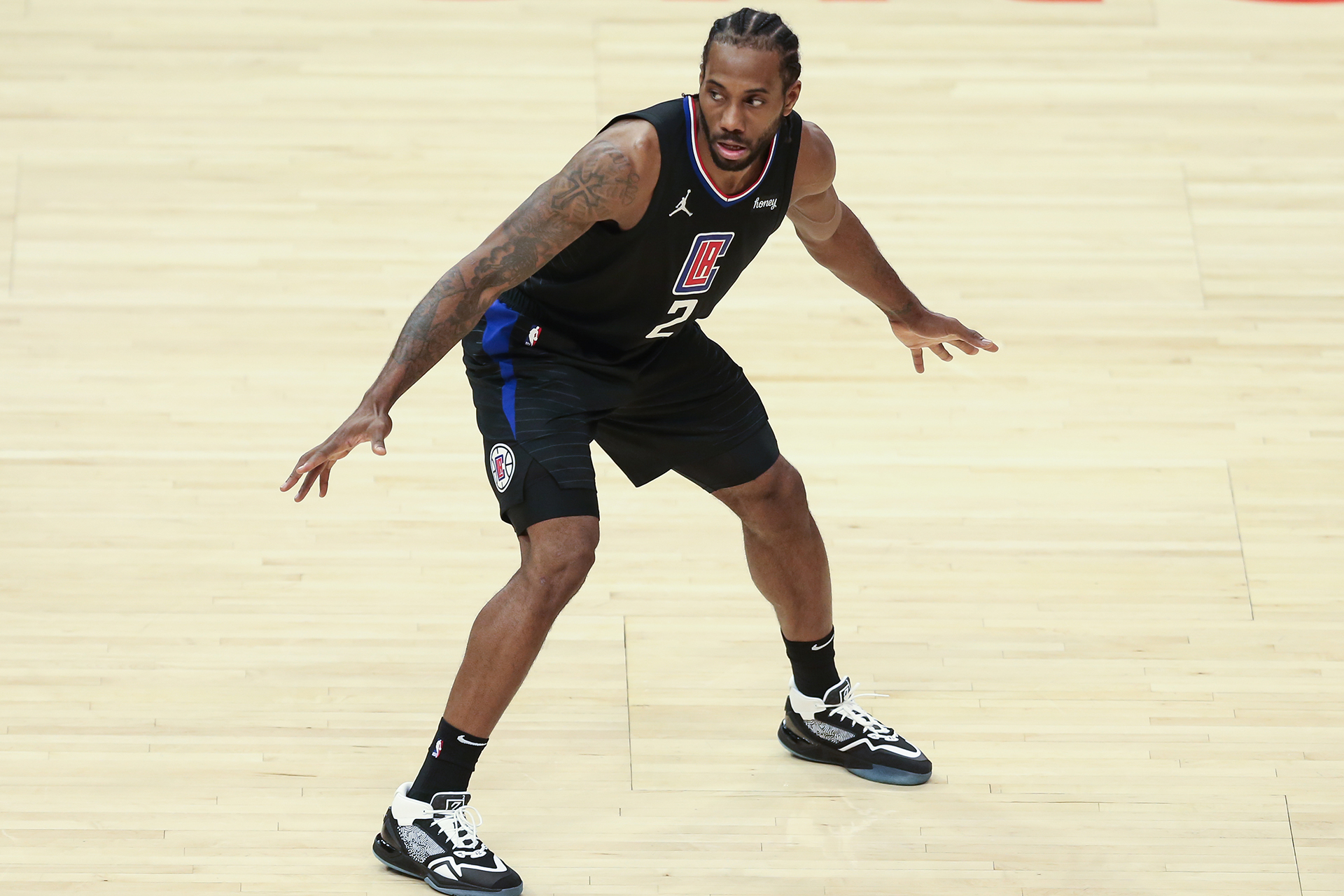 Clippers Face Offseason With A Big Contract Decision From Kawhi Leonard