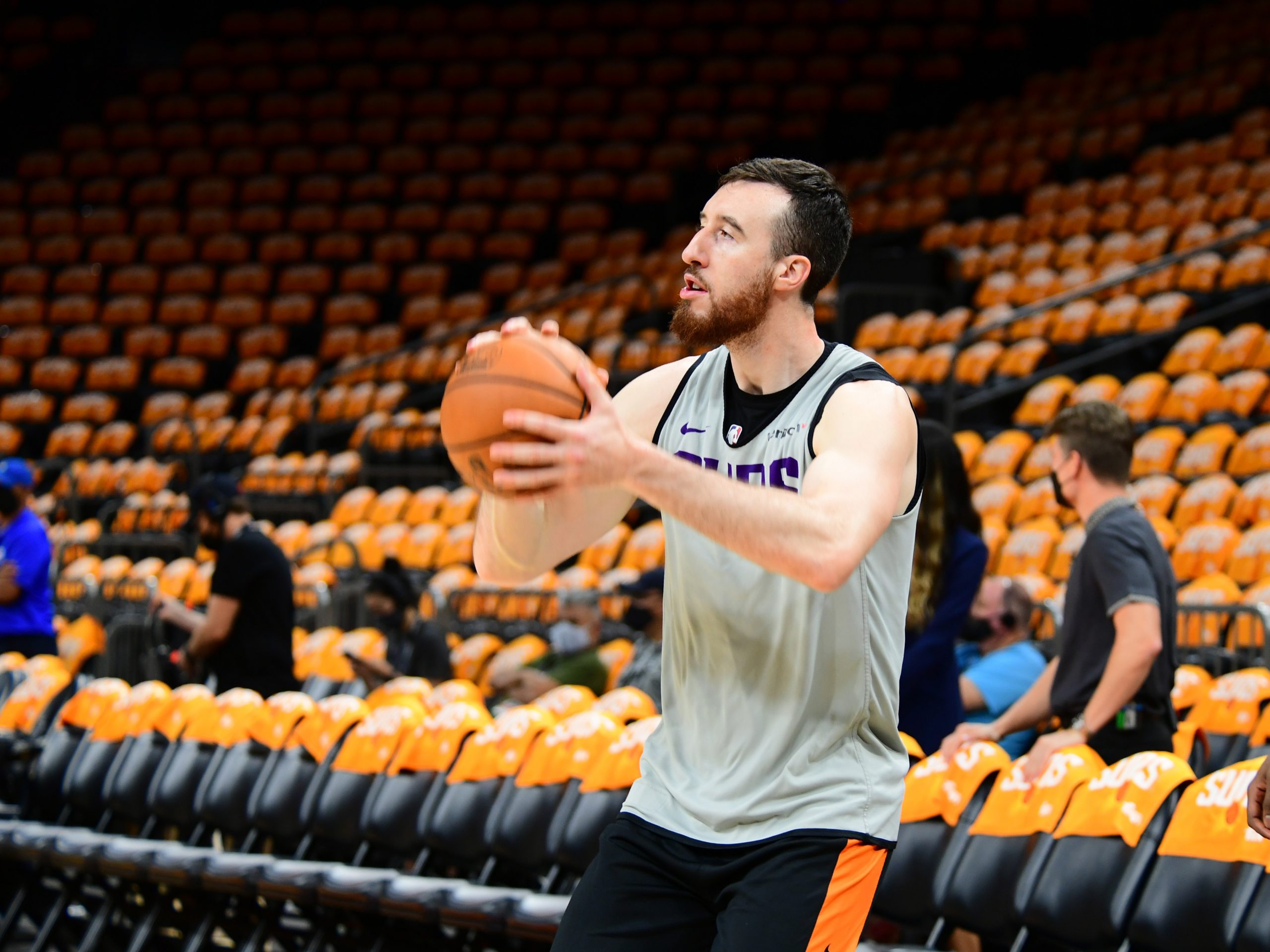 Frank Kaminsky returning to Phoenix Suns on 1-year contract