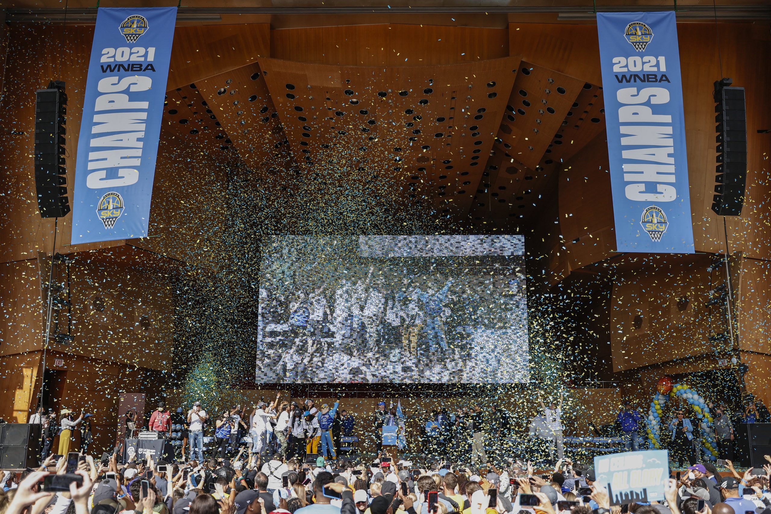 Chicago Sky Celebrate WNBA Championship With Victory Parade SLAM