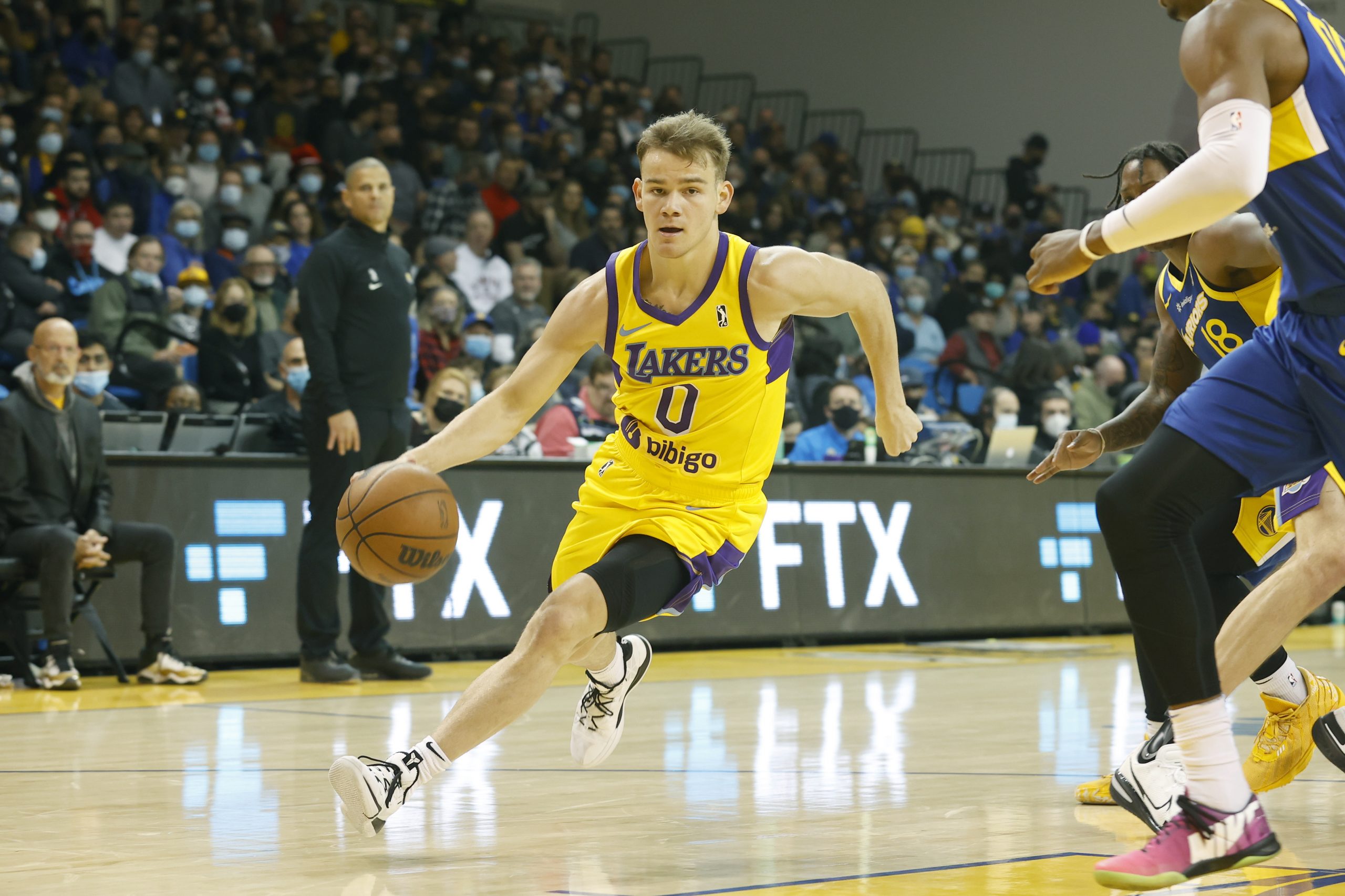 Chicago Bulls Sign Former South Bay Lakers Mac McClung a 10 Day Deal