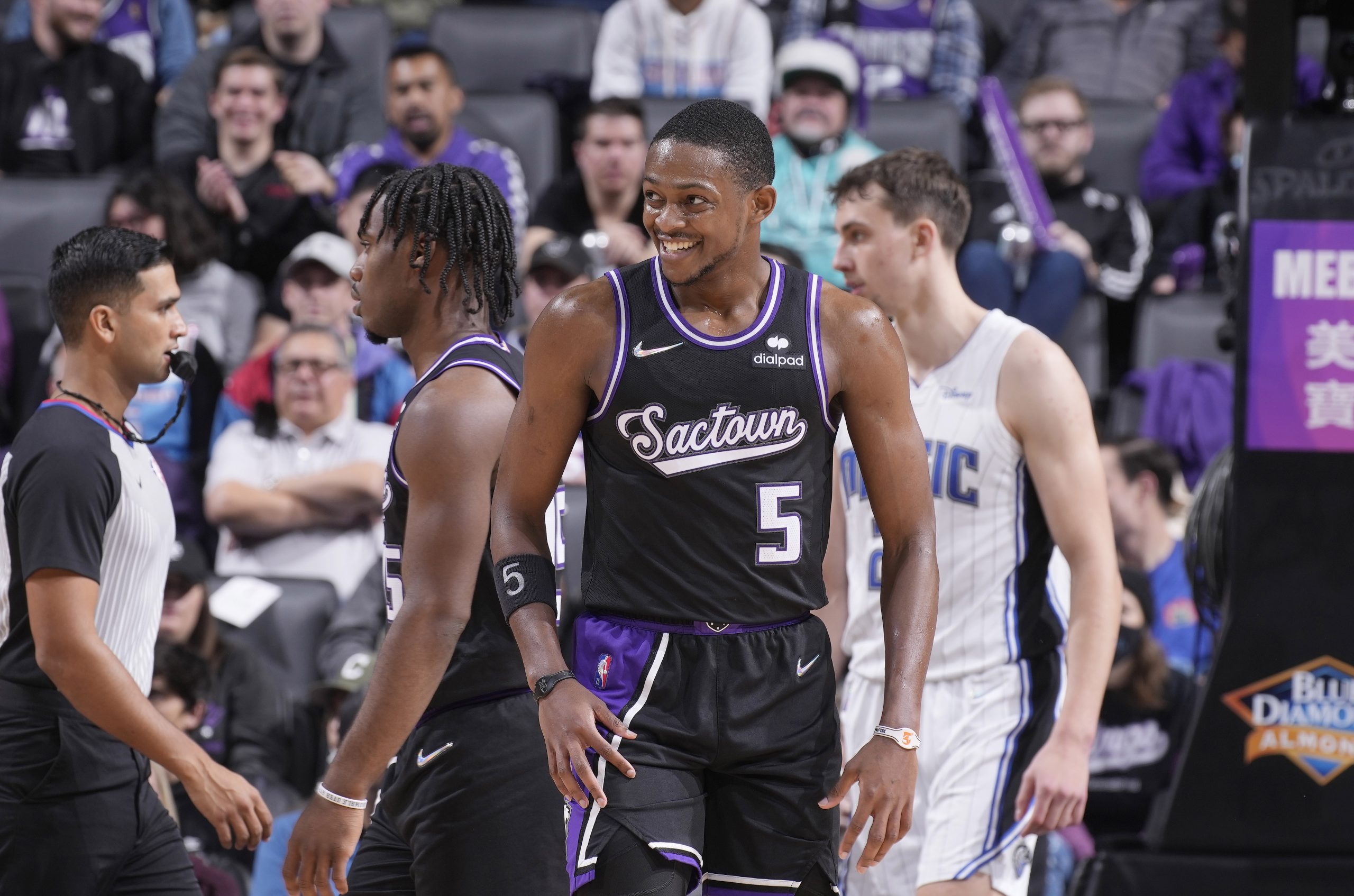 REPORT: Sacramento Kings Experiencing COVID Outbreak Among Team | SLAM