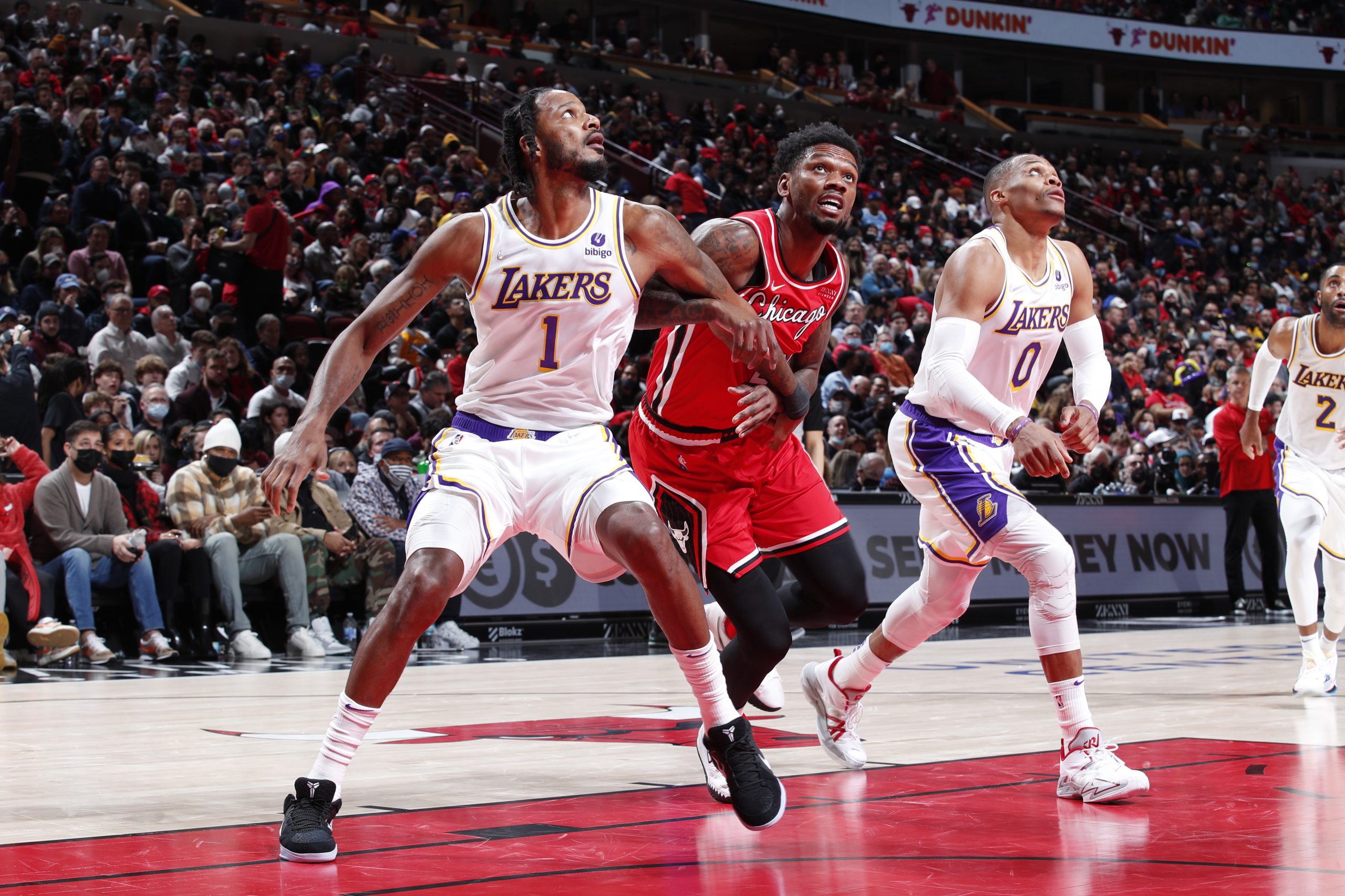 Trevor Ariza Makes Season Debut With Los Angeles Lakers