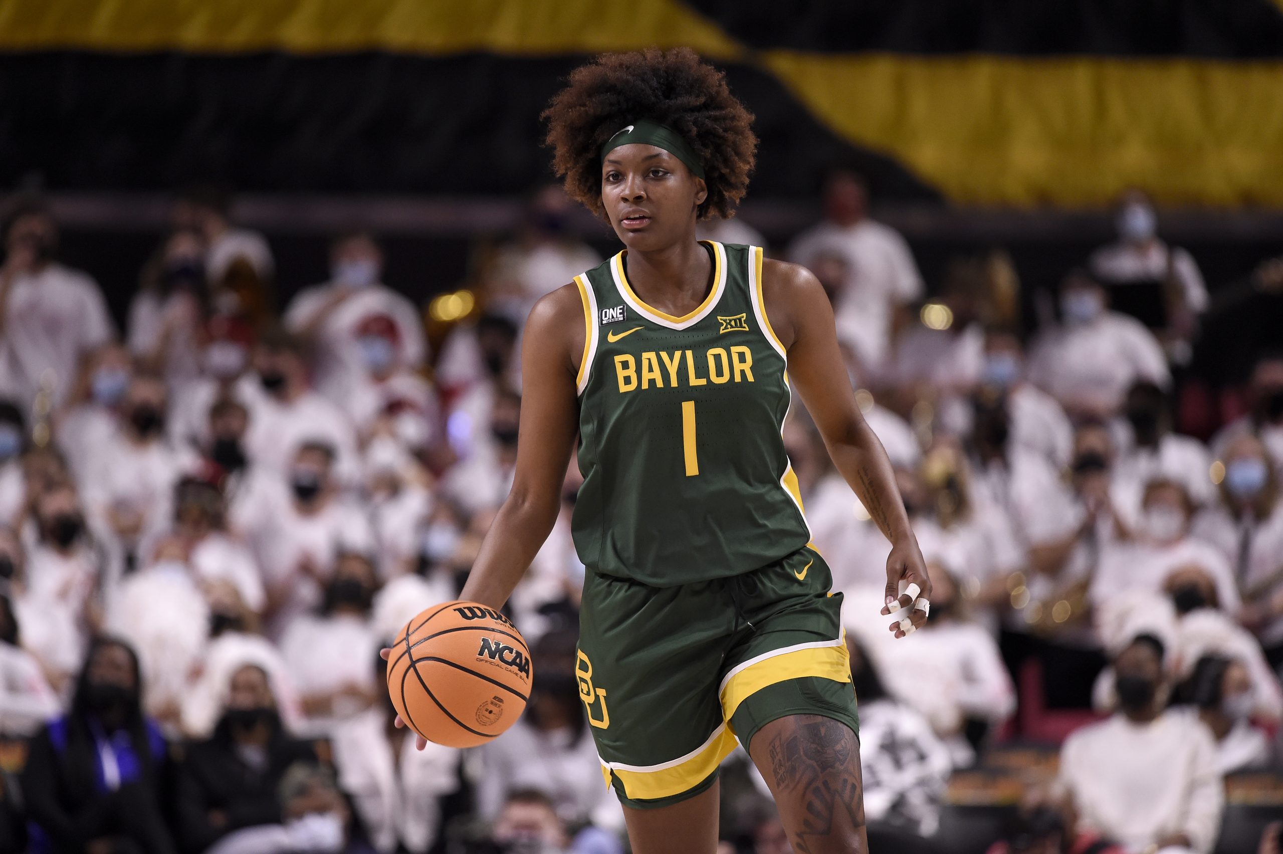 NaLyssa Smith Baylor Basketball Player-Exclusive Pre-Game Warm-Up Snap –  The Players Trunk