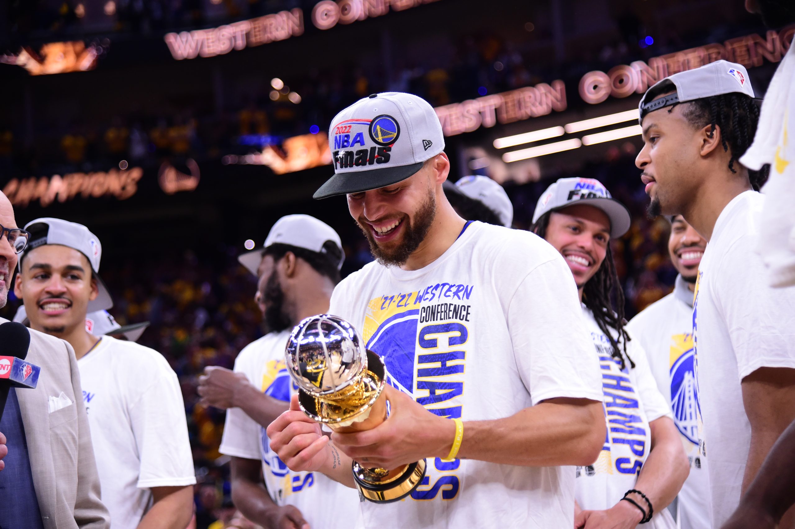 Stephen Curry Named the First-Ever Magic Johnson Trophy | SLAM