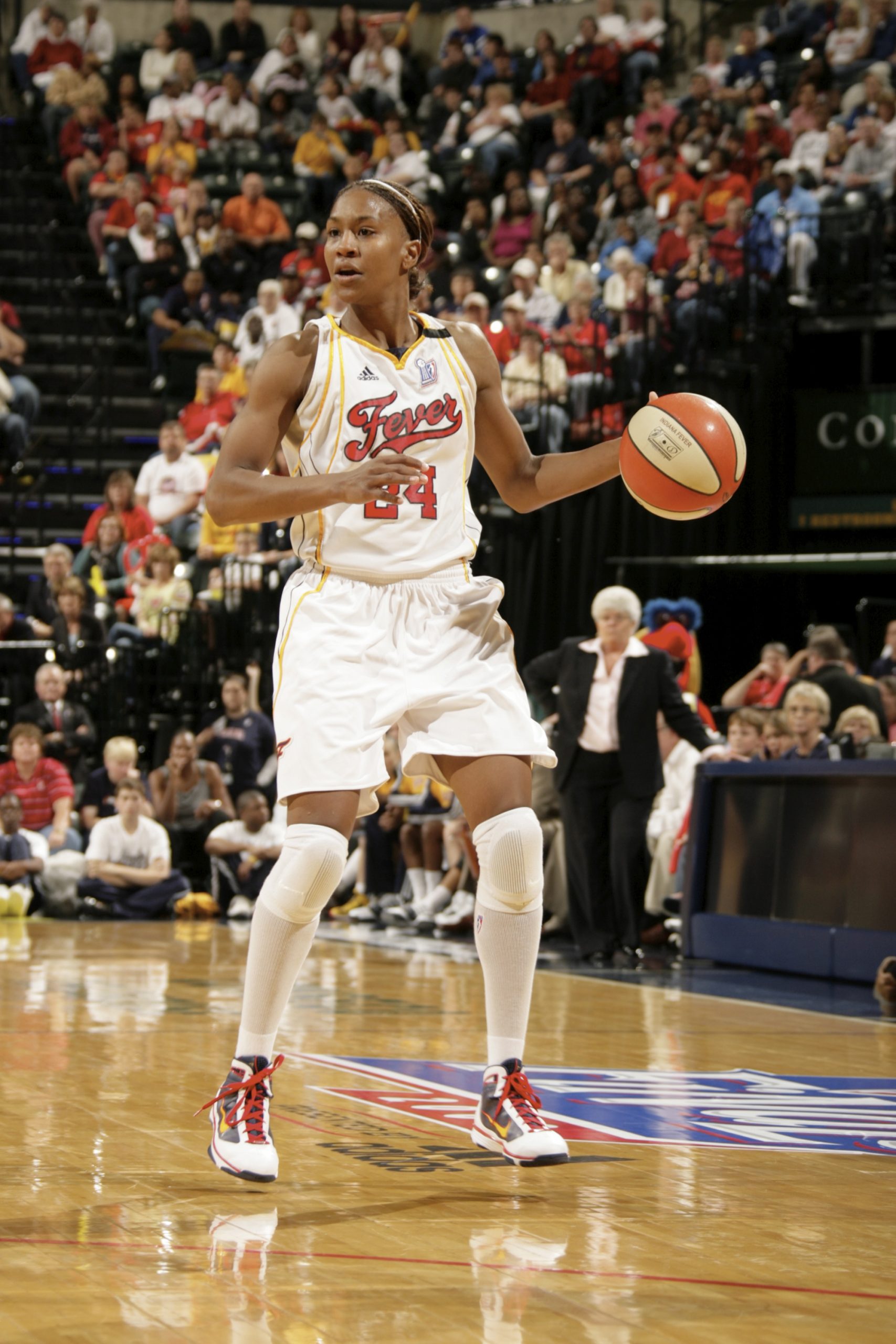 Tamika Catchings Will Lead Youth Basketball Clinic At Saturday's