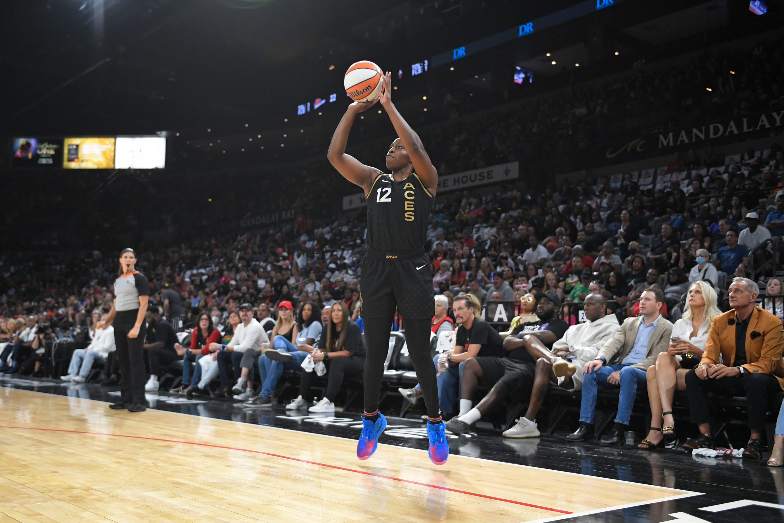 Las Vegas Aces Outlasts Shorthanded Phoenix Mercury