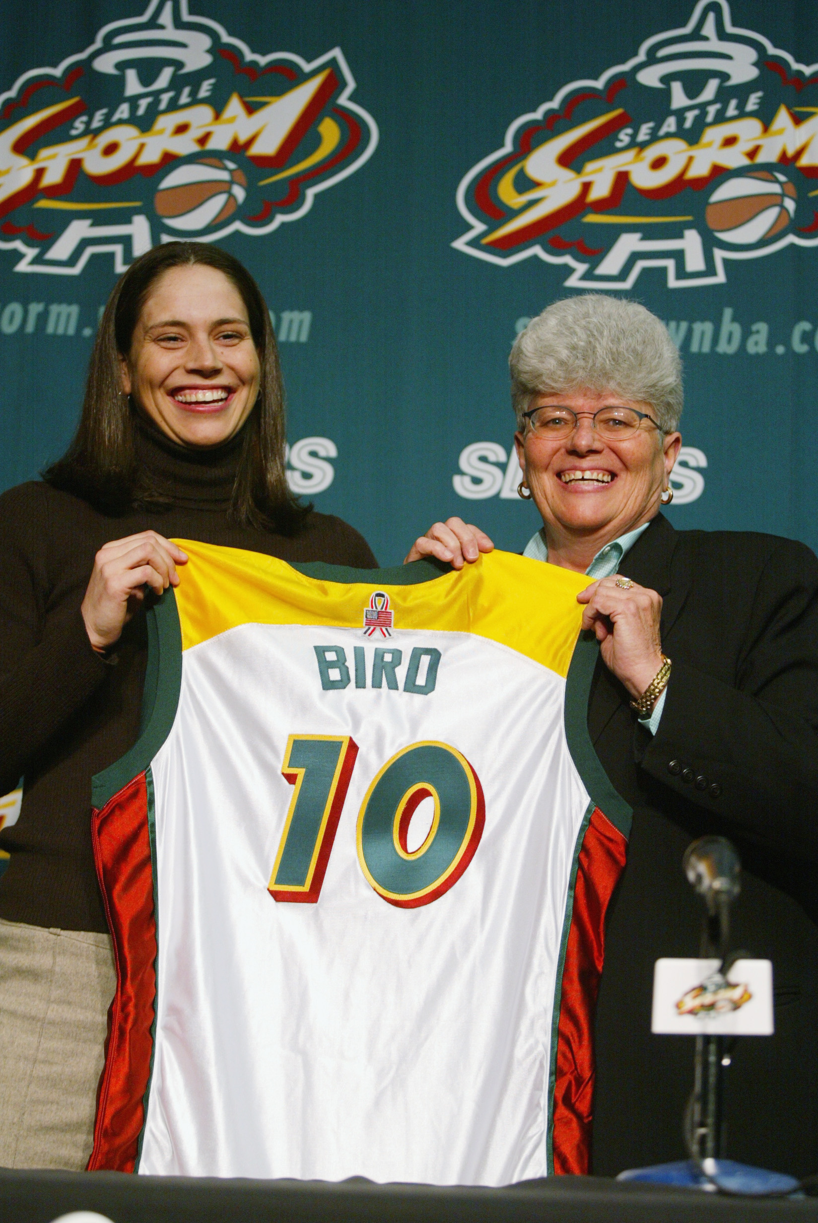 Sue Bird jersey retirement: Seattle Storm honor WNBA's all-time assist  leader 